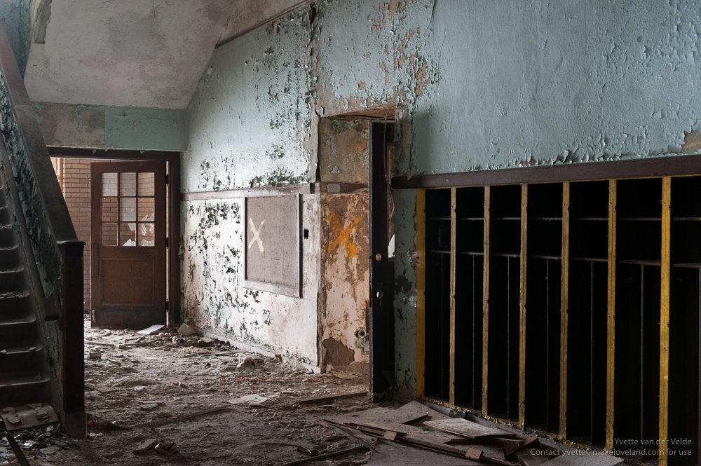 The side entrance of Grant Elementary, which had not been secured when Loveland Technologies visited the site.