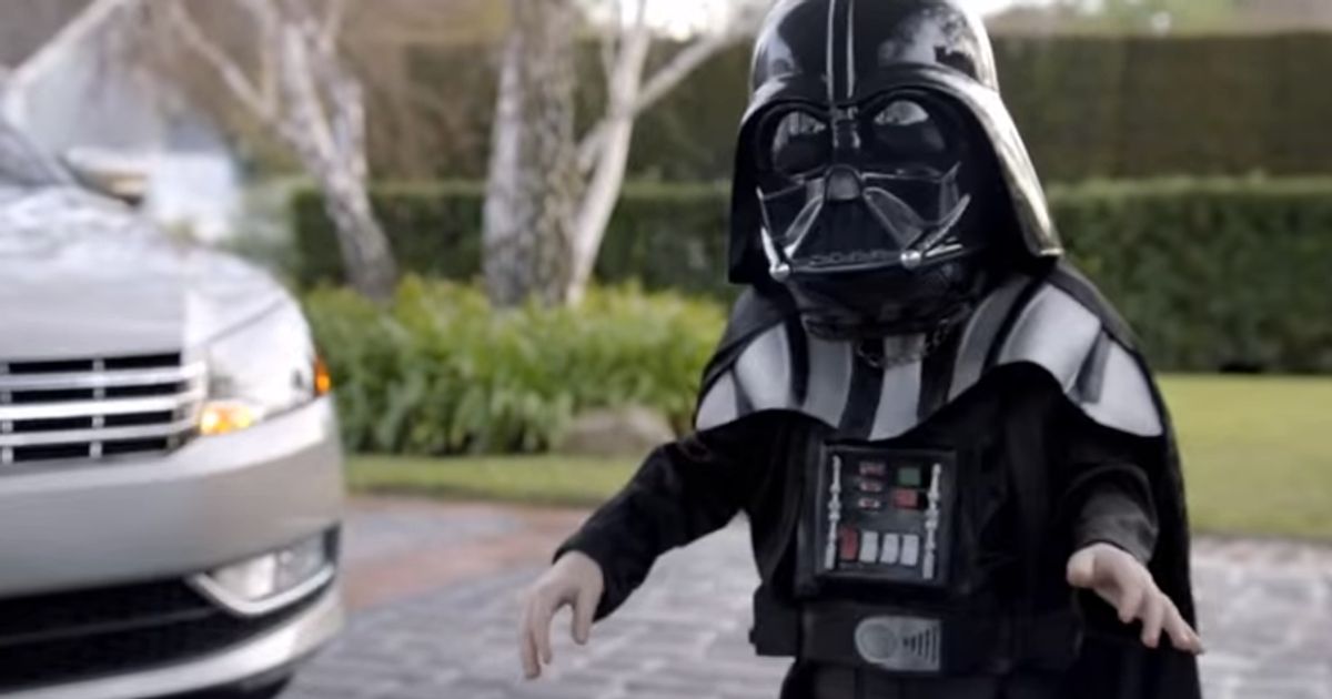 Darth Vader throws out the first pitch on Star Wars Night in Miami 