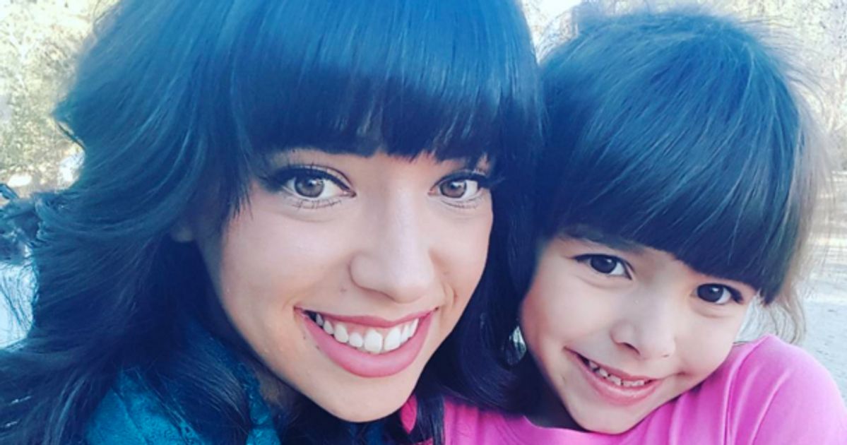This Is What Single Parenting Looks Like, In 17 Adorable Selfies