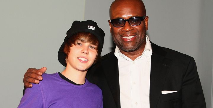 Justin Bieber with record executive Antonio "LA" Reid in 2009.