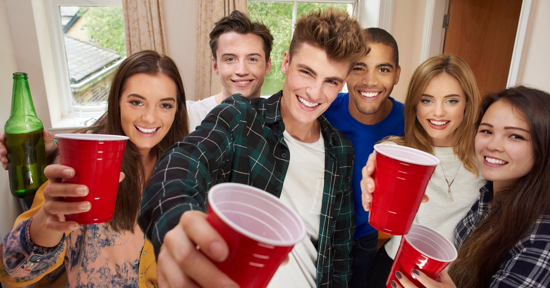 Clubbing pcmag isolation quarantine bailar offtopic How to Party All Day and Not Feel Like Sh*t the Next Morning | HuffPost