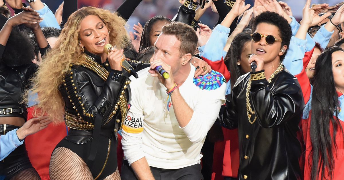 Video Beyonce, Coldplay, Bruno Mars Rock Super Bowl 50 Halftime