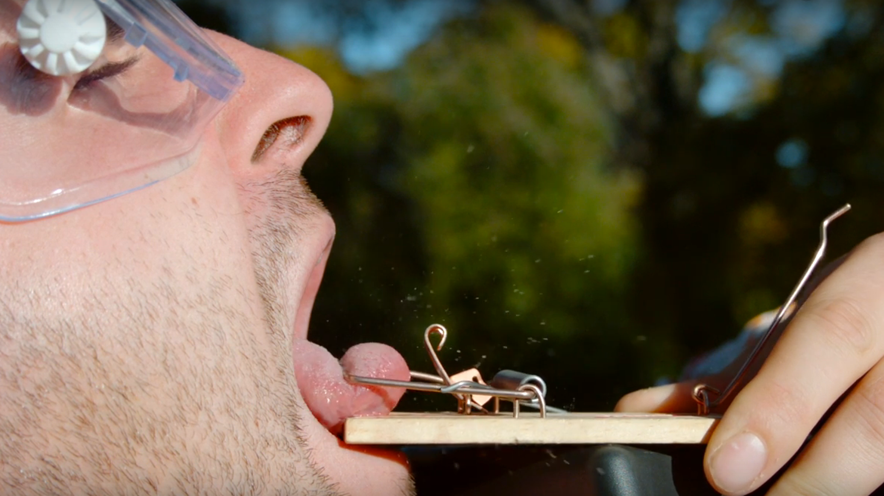 man-sticks-his-tongue-in-a-mouse-trap-and-films-it-in-slow-mo