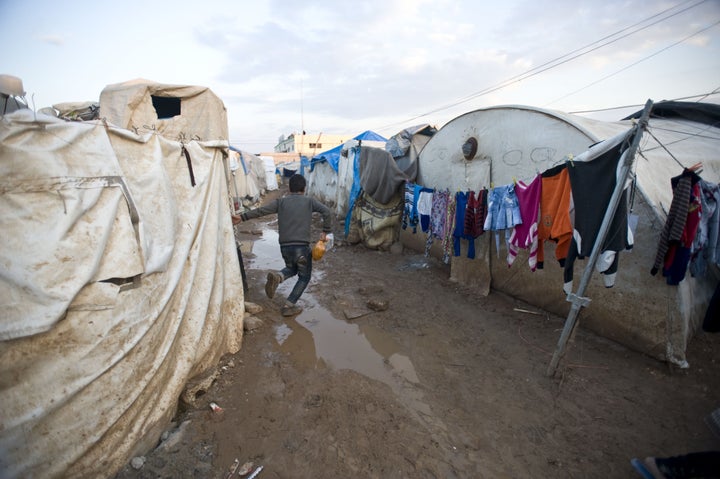 Thousands of people arrive to the border crossing between Turkey and Syria every day, but Turkish authorities have refused to