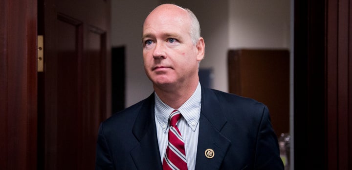 Rep. Robert Aderholt (R) thinks states should be allowed to make poor people pee in cups for food stamps. 