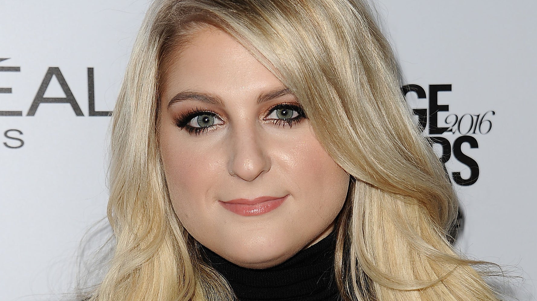 Meghan Trainor Has Auburn Hair Now And It Made Her Cry Huffpost Life Meghan Trainor Has Auburn Hair Now And It Made Her Cry Huffpost Life