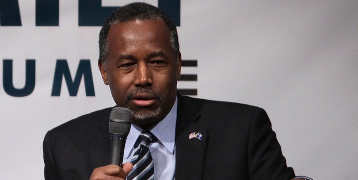 GOP presidential hopeful Ben Carson says he doesn't think it's possible to adhere to Sharia law and accept American values.