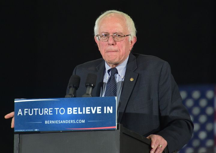 A new Monmouth University poll shows that Democratic presidential candidate Bernie Sanders has struggled to make inroads with black voters in South Carolina.