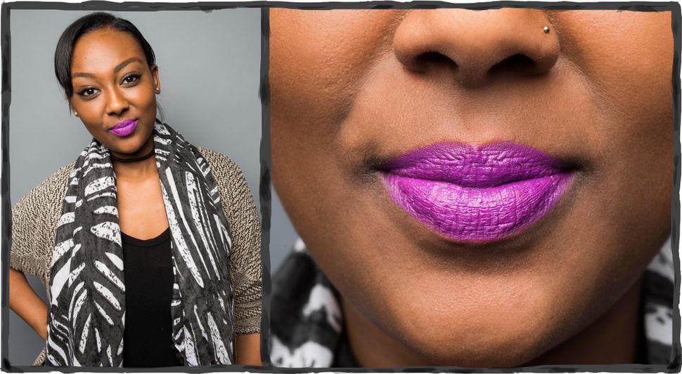 Lipstick: MAC Cosmetics Matte Lipstick in Heroine