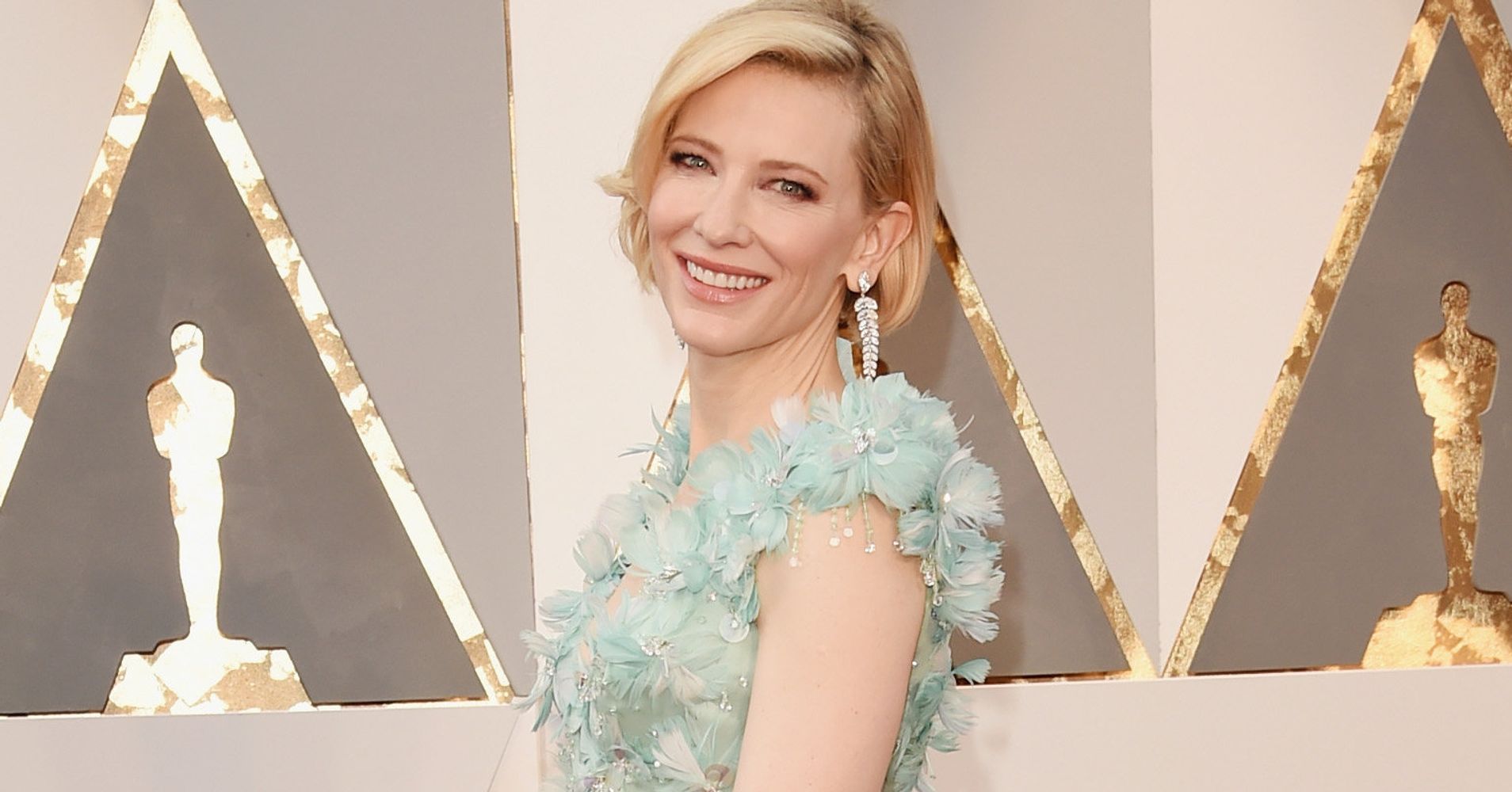 Love It Or Hate It Cate Blanchetts Oscars Dress Is Something To Talk