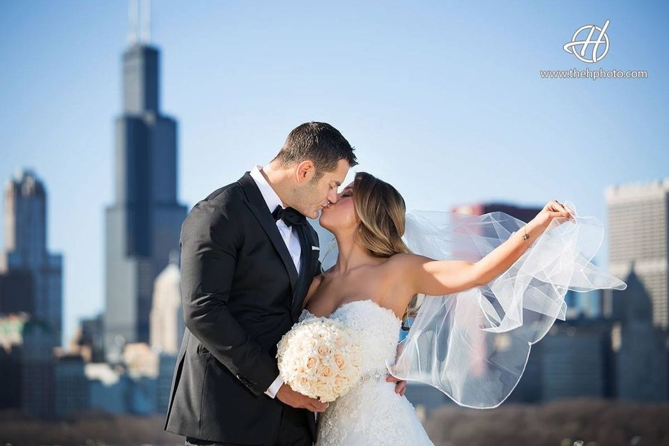 13 Lovely Real Wedding Photos That Will Ease Your Case Of The Mondays