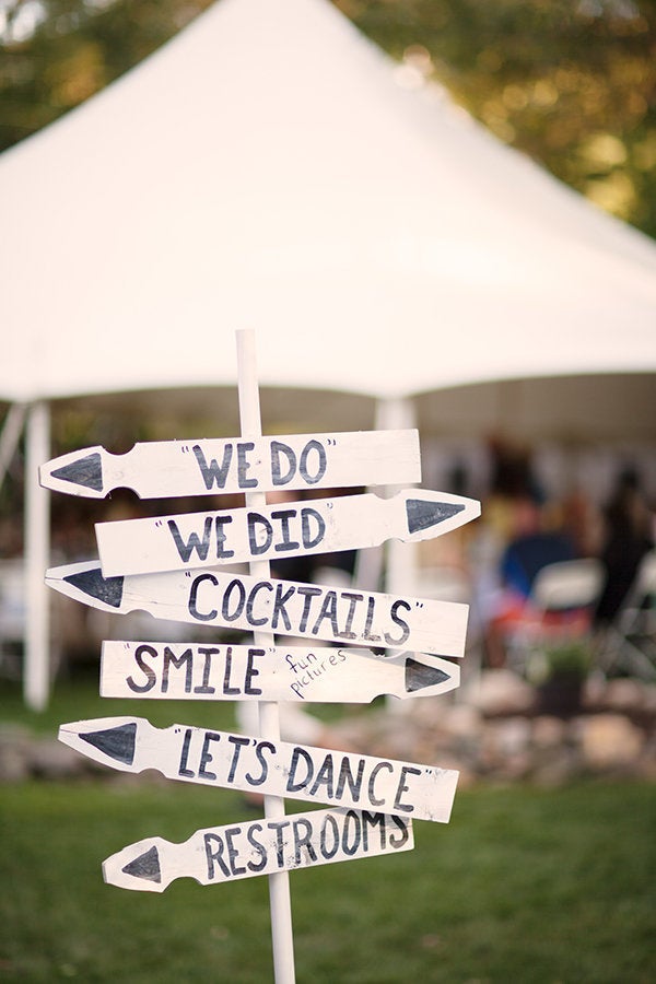 Backyard Wedding Ideas amazing backyard wedding ceremony decor ideas 19 Charming Backyard Wedding Ideas For Low Key Couples Backyard Wedding Ideas backyard wedding pictures and ideas 19 Charming Backyard Wedding Ideas For Low Key Couples