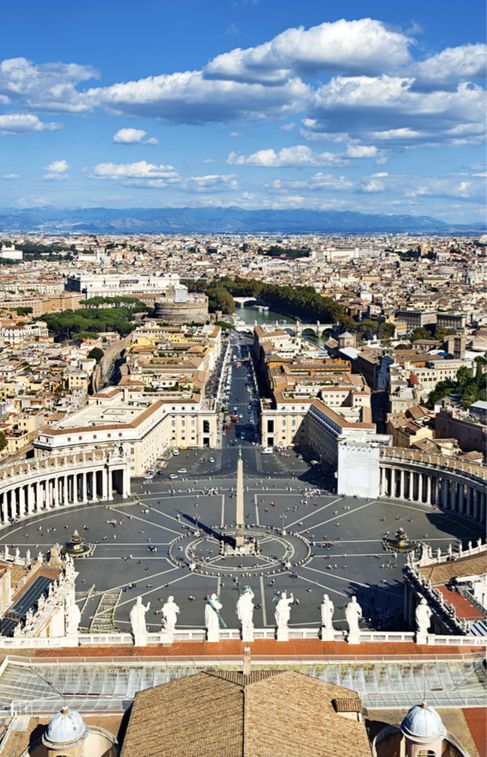 A view of Piazza San Pietro.