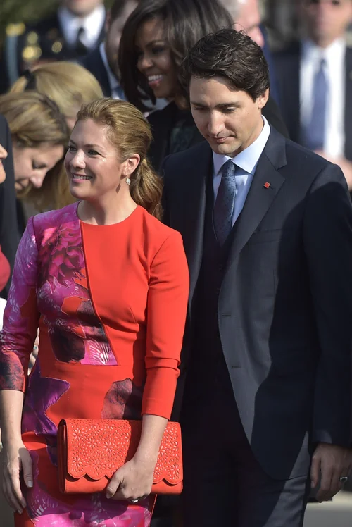【美品・定価221,000円】ウォントレスエッセンシャルデラヴィTrudeau 美品・定価221,】ウォントレスエッセンシャルデラヴィTrudeau 【公式通販】