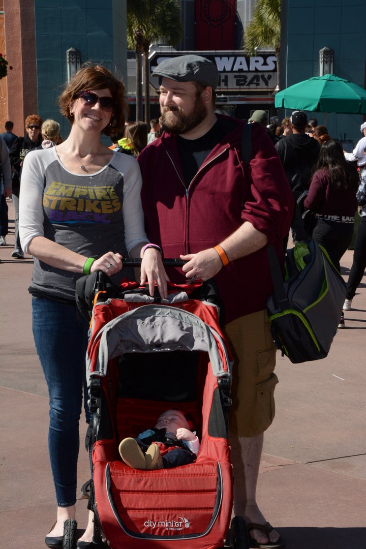 Jordan, Steve and their son in a happier moment. All smiles! 