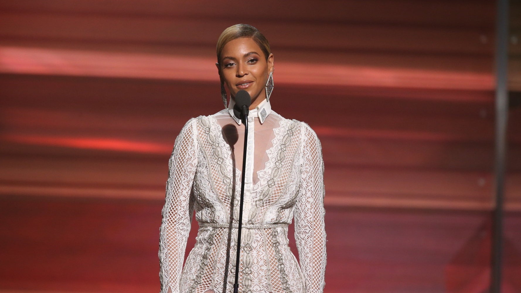 Beyoncé On The Book We Should All Be Reading: 'It Will Inspire You To ...