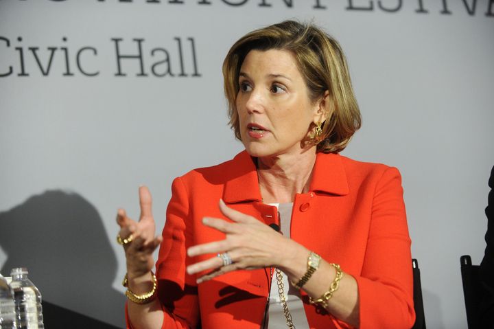 Sallie Krawcheck's experience on Wall Street led her to found an online investing platform targeting women.