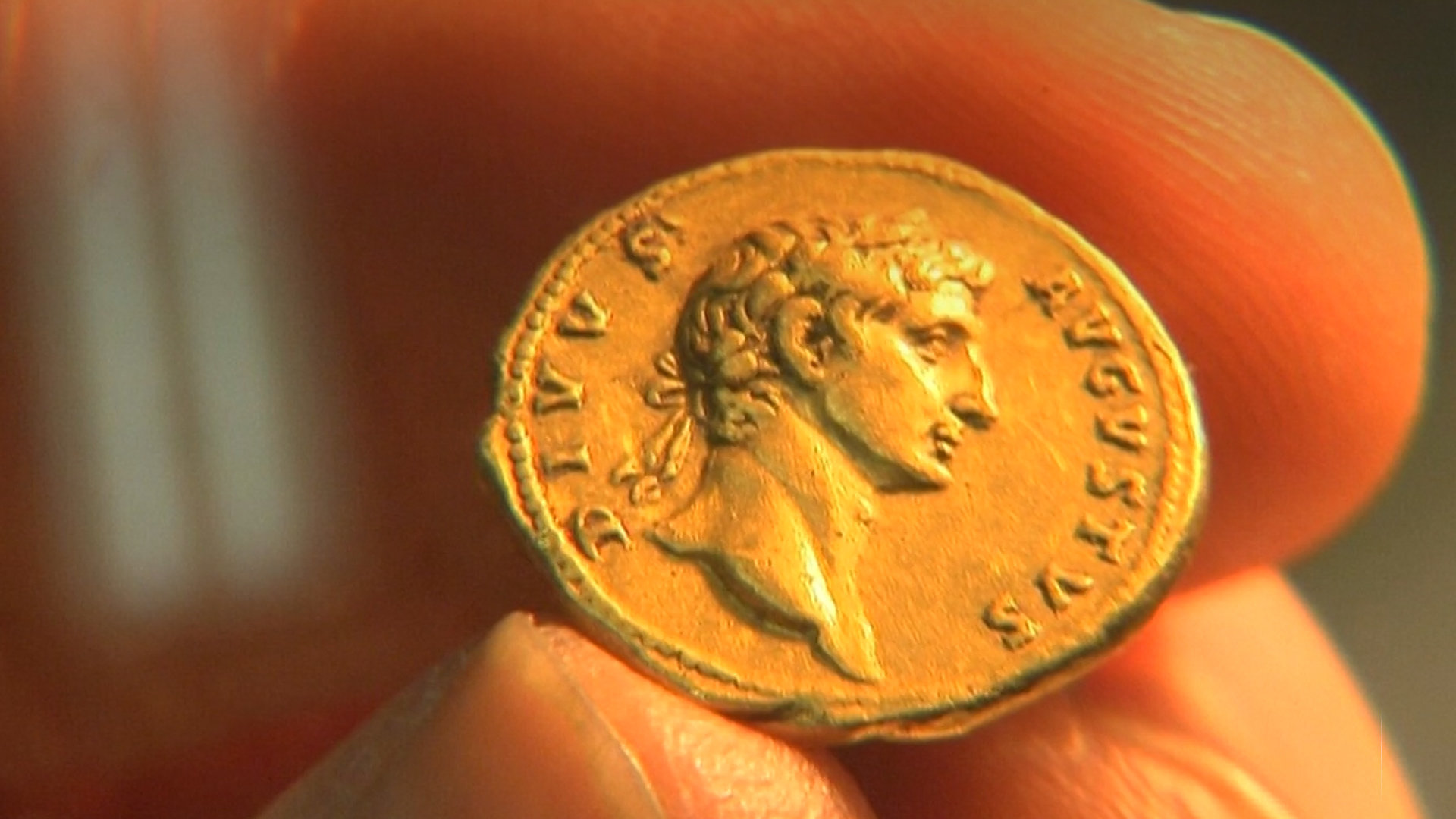 WATCH: Israeli Hiker Finds 2,000-Year-Old Gold Coin | HuffPost