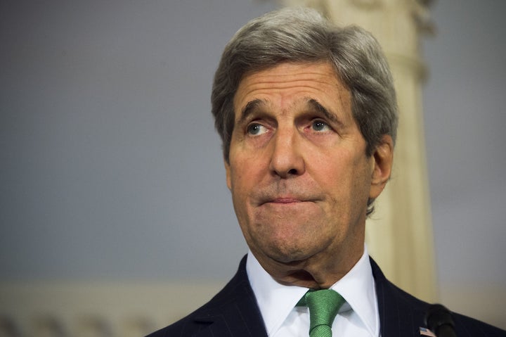 Secretary of State John Kerry delivers a statement on Syria at the State Department in Washington, DC, March 15, 2016.