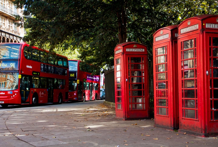 Red phone boxes topped the Samsung Galaxy S6 Great British Design Study, in second place was the equally recognizable double decker bus.