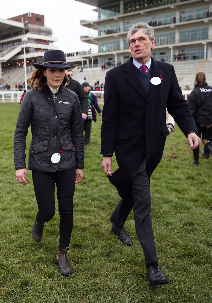 <strong>Victoria Pendleton walks the course with trainer Alan Hill</strong>