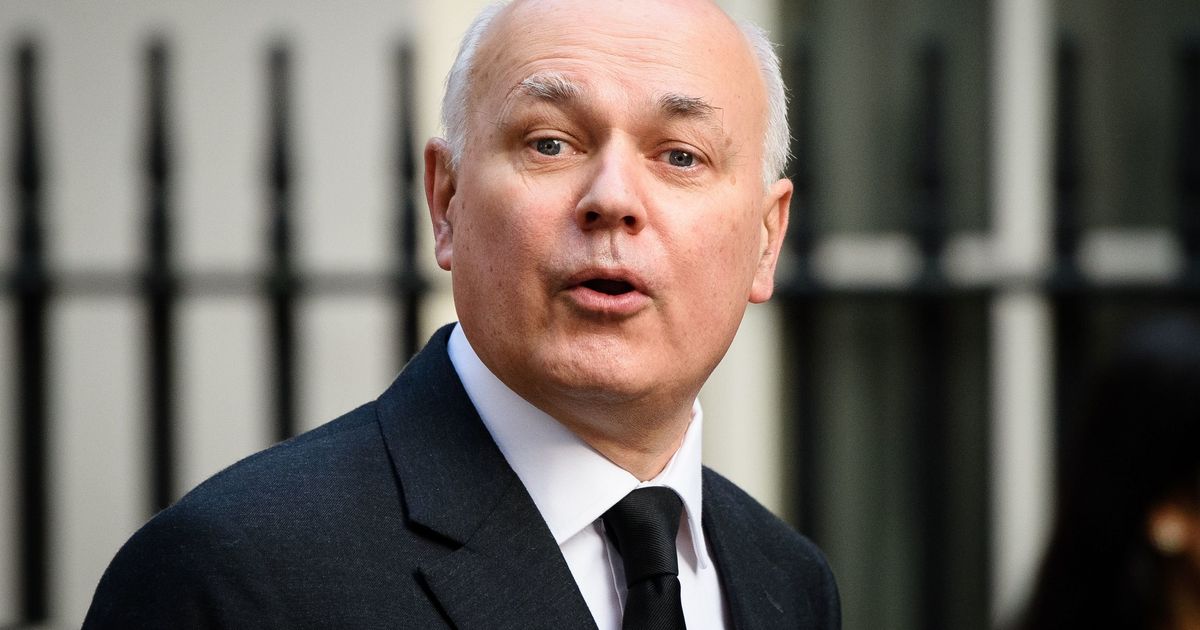 Iain Duncan Smith Resigns Over Pressure To Make Indefensible Cuts To Benefits Huffpost Uk