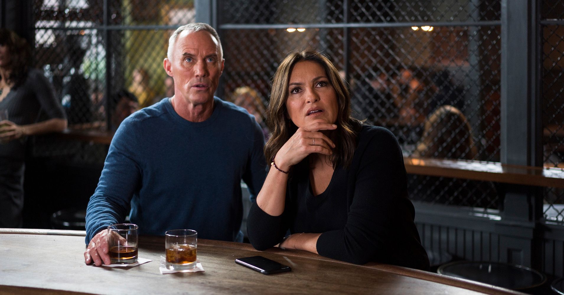 Get A First Look At The New Dramatic Episode Of Law And Order Svu 