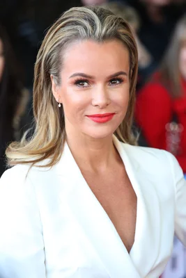 Amanda Holden Getting Dressed Up To Take The Bins Out Is A Proper Lockdown Mood Huffpost Uk
