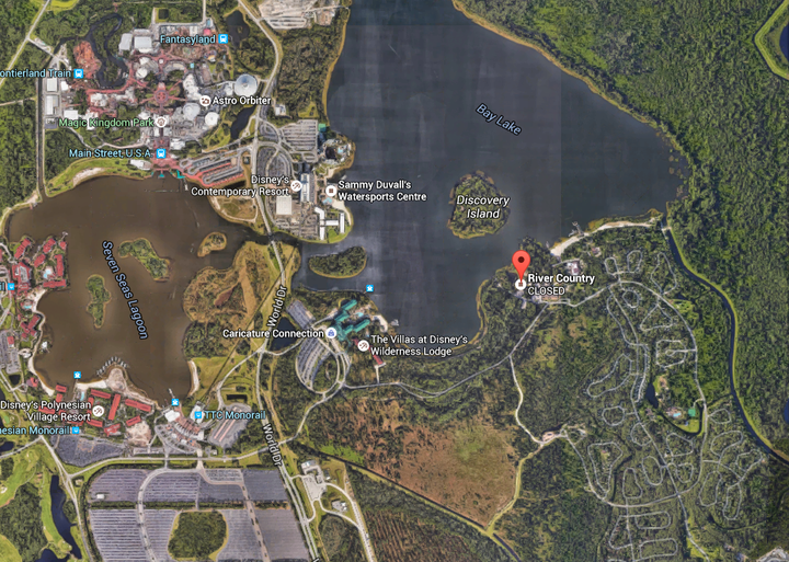 <strong>River Country is besides Bay Lake at Walt Disney World</strong>