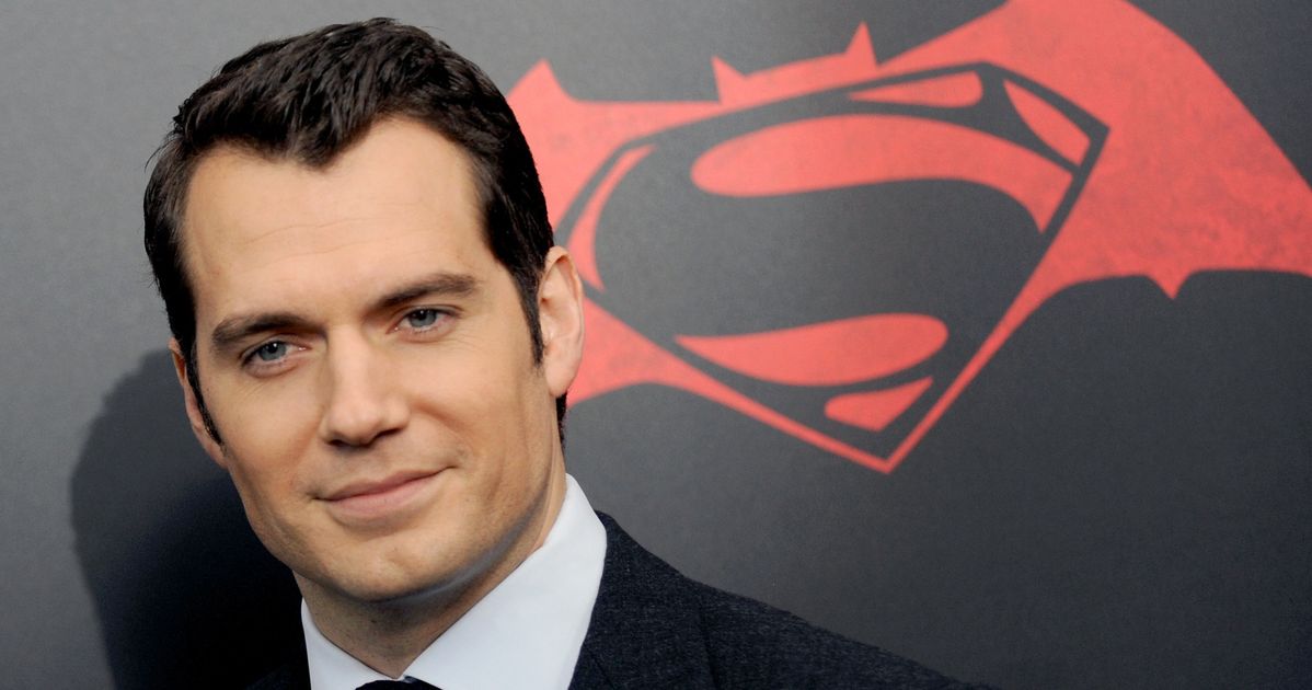 Henry Cavill's 'Superman' Announcement Sparks Bond Rumors