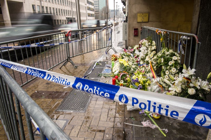 "Je suis bruxellois. Ik ben Brussel," U.S. Secretary of State John Kerry said during a visit to the Belgian capital. 