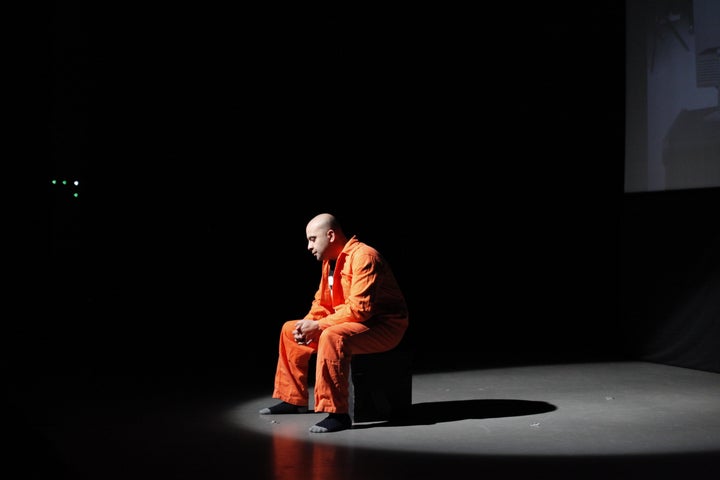 Saidi and two of his friends play the principal characters, which take their real names and draw from their life experie