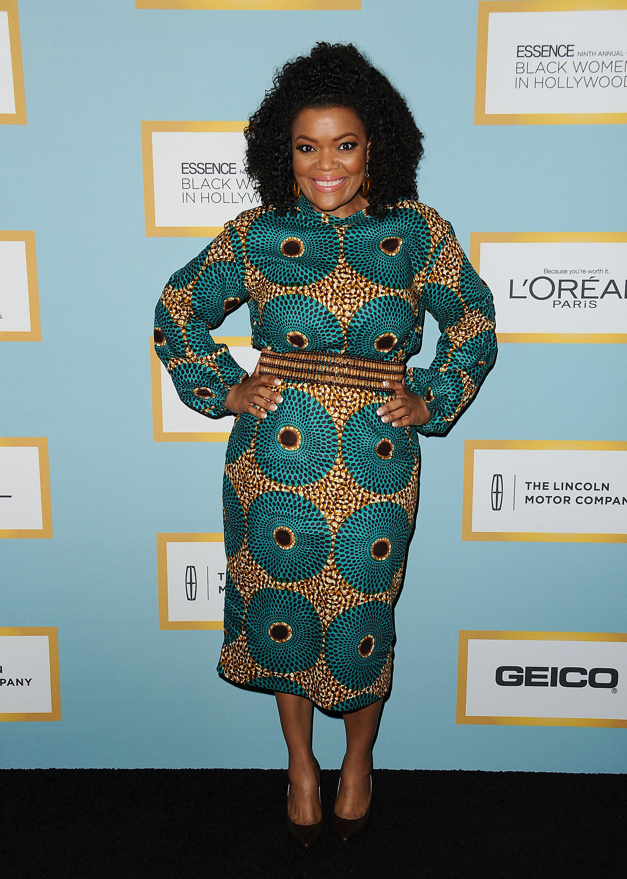 Next photo of Yvette Nicole Brown