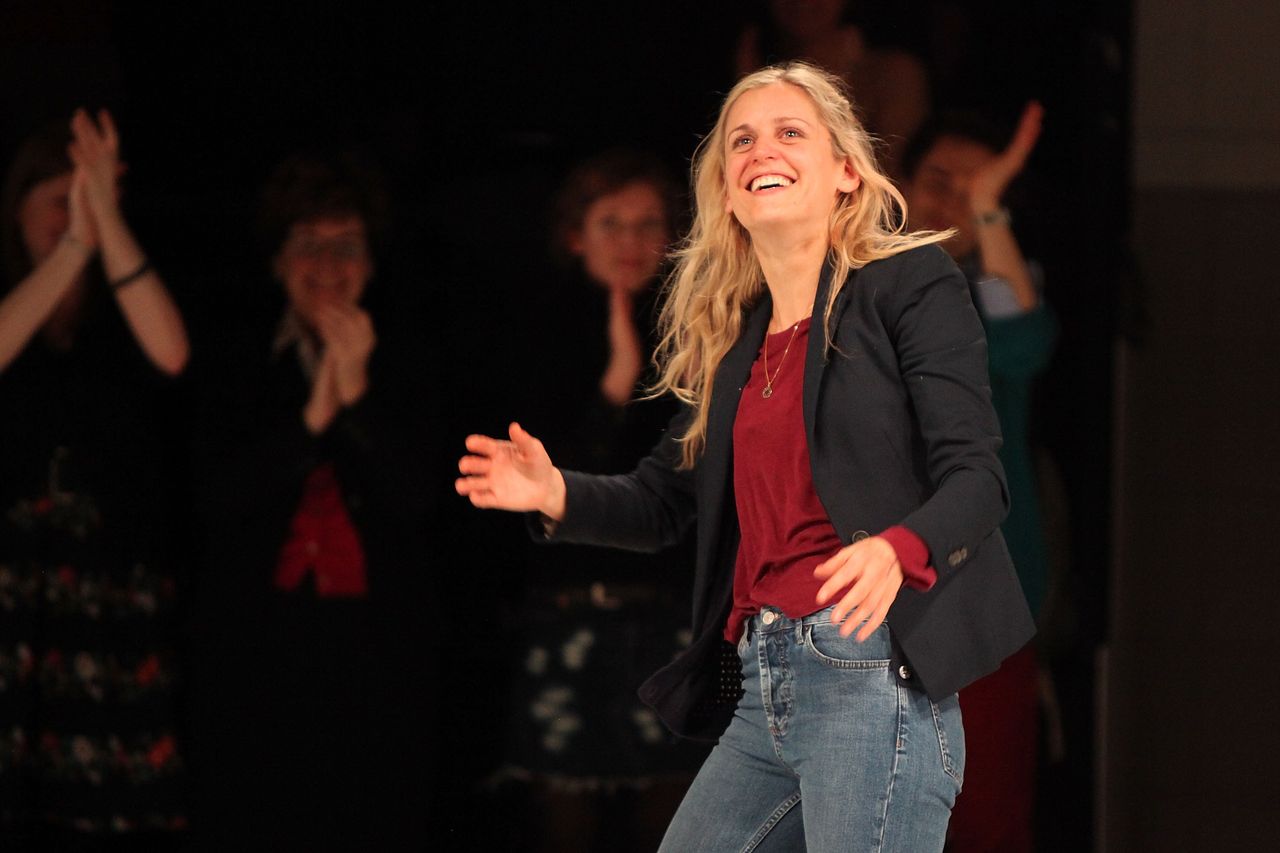 Denise Gough gets a standing ovation on the press night for People Places and Things