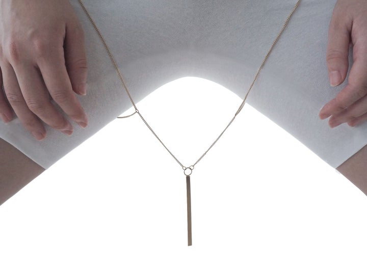 This thigh gap jewellery is calling out unattainable body standards, indy100