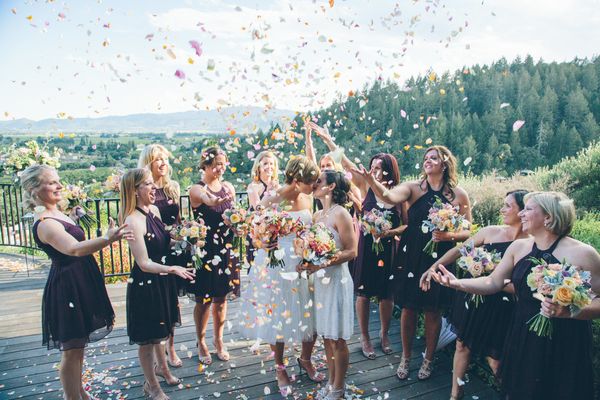 17 Super Fun Photo Ideas For Bridesmaids With A Silly Side Huffpost