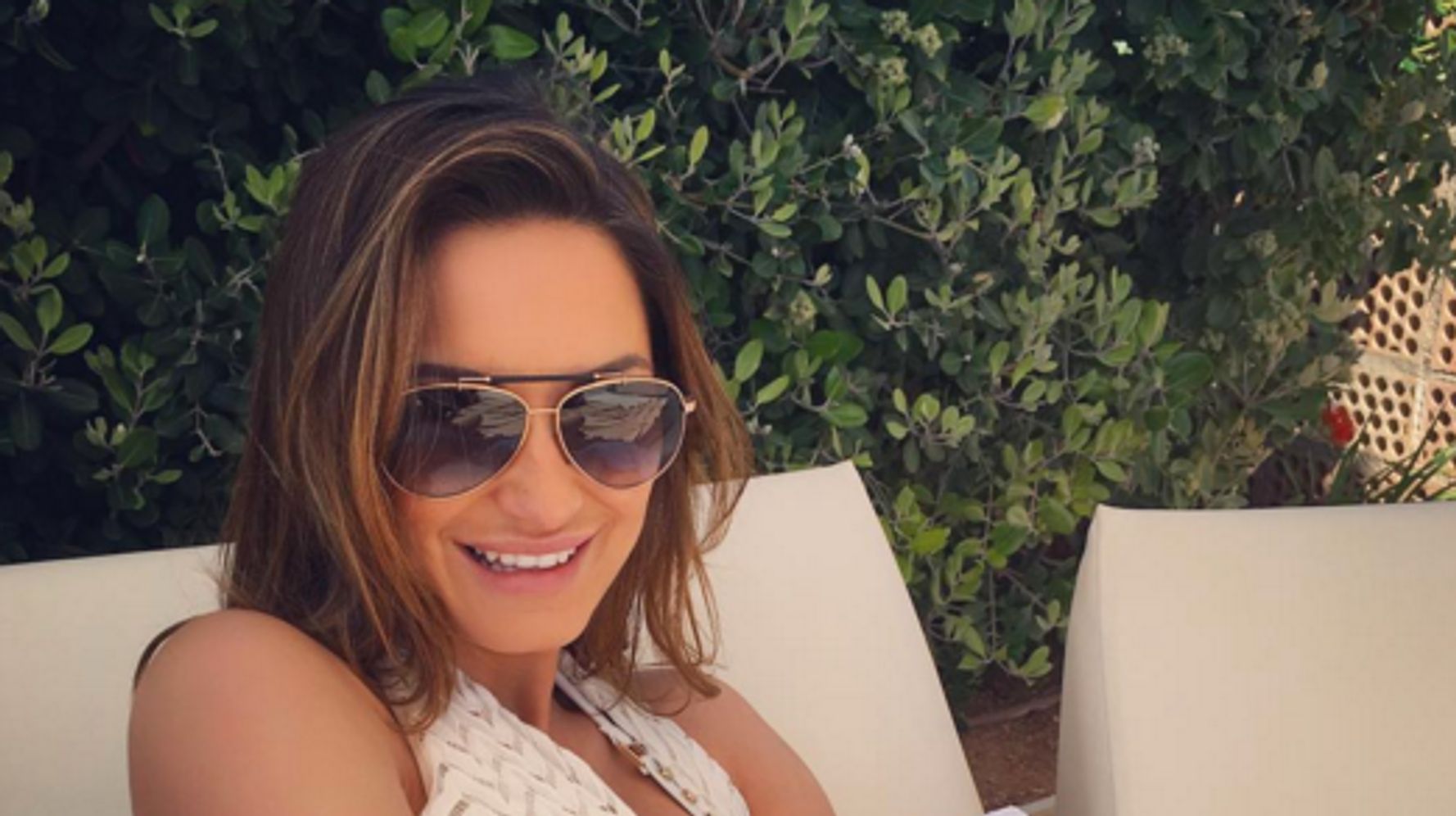 Sam Faiers Praised For Normalising Breastfeeding With Touching Snap