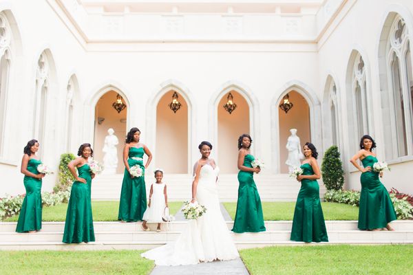 17 Super Fun Photo Ideas For Bridesmaids With A Silly Side Huffpost