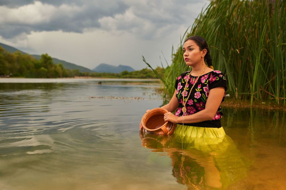 Photographer Captures The Breathtaking Beauty Of Mexicos Indigenous Communities Huffpost 2324