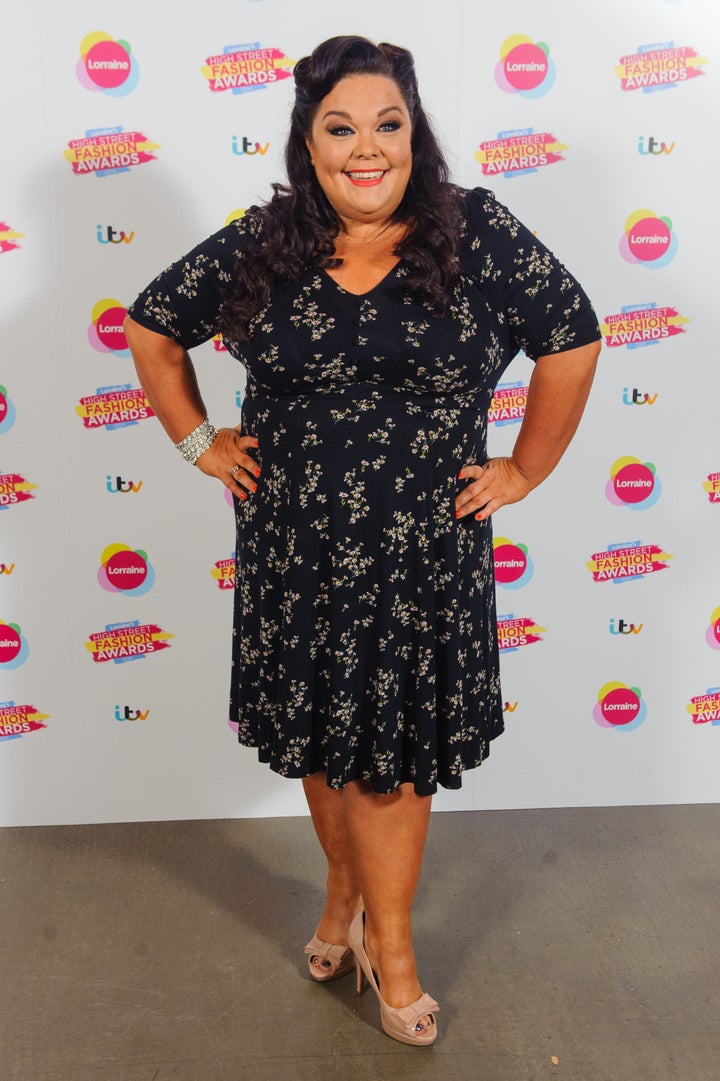<strong>Lisa has gone from a size 30 to a 16</strong>