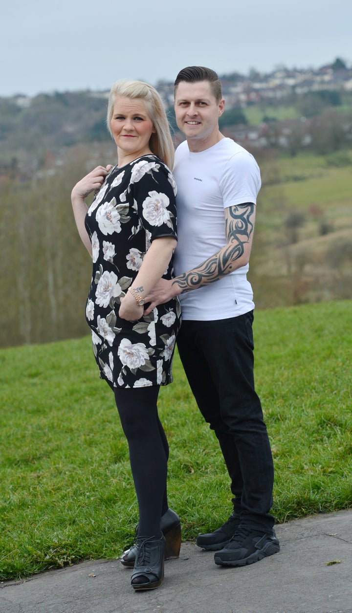 The couple are unrecognisable.