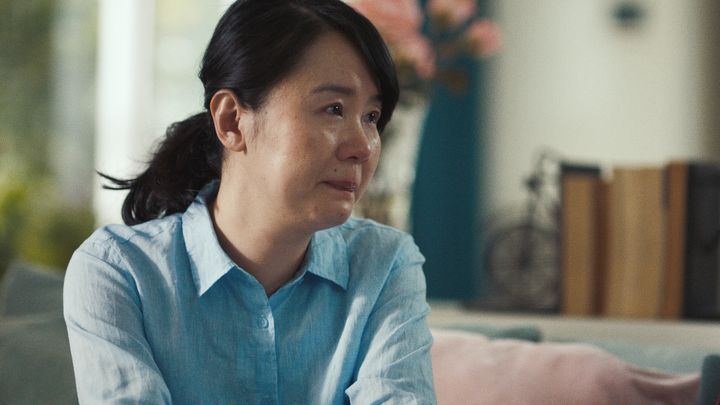 Skincare company SK-II has rolled out a video aiming to fight the stigma of “leftover women,” or unmarried females in their late 20s and over. In this scene, a woman cries after her mother says she is single because of her “average” looks.