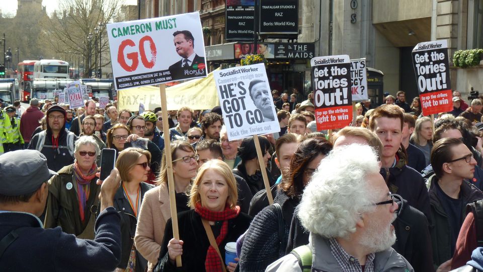 David Cameron Resignation Protest Sees Hundreds Demonstrate In London ...
