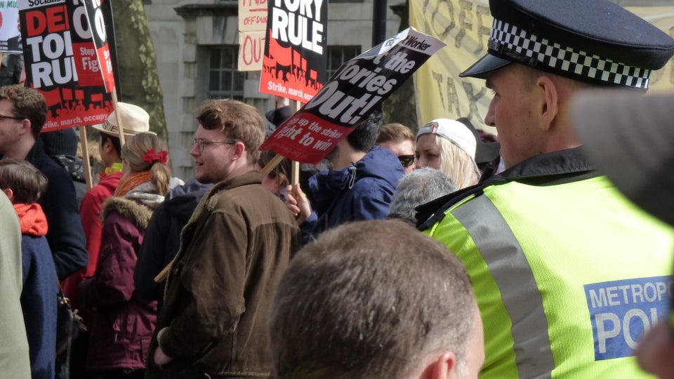 David Cameron Resignation Protest Sees Hundreds Demonstrate In London ...