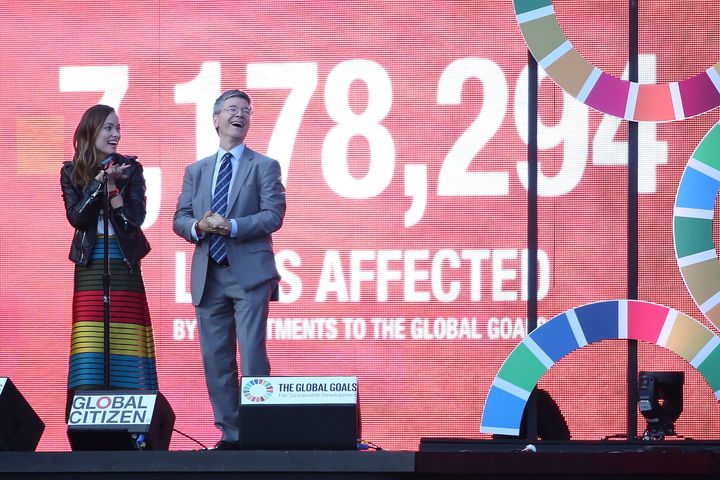 Olivia Wilde and Jeffrey Sachs speak during the 2015 Global Citizen Festival at Central Park on September 26, 2015.