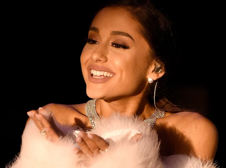 Sending kisses to all the haters. 