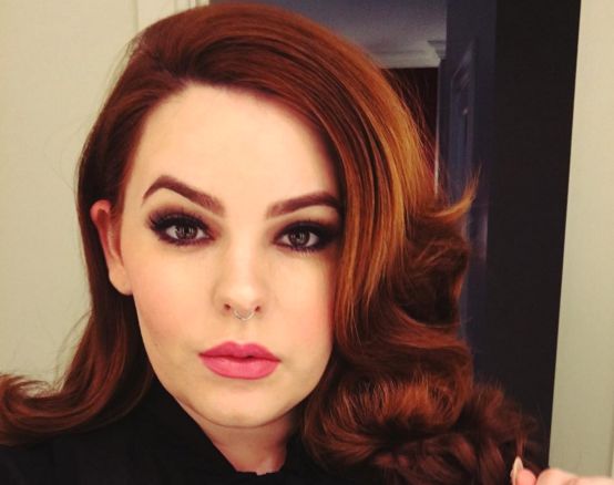 Tess Holliday Shares Video Of 'Baby Kicks', Encourages Plus Size Women ...