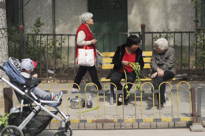 Adult children in Shanghai who do not visit their parents could get sued and have their credit scores dropped, according to a new policy.