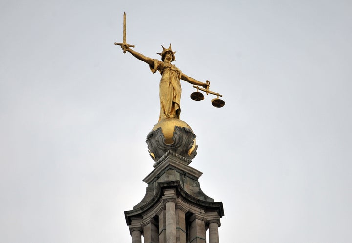 <strong>A US magazine, a Scottish paper and a<a href="http://www.huffingtonpost.co.uk/entry/celebrity-threesome-injunction-couple-named-blog_uk_570cb13ce4b0fa55639d897c" role="link" class=" js-entry-link cet-internal-link" data-vars-item-name=" British politics blog" data-vars-item-type="text" data-vars-unit-name="570f463fe4b0b84e2e71bd42" data-vars-unit-type="buzz_body" data-vars-target-content-id="http://www.huffingtonpost.co.uk/entry/celebrity-threesome-injunction-couple-named-blog_uk_570cb13ce4b0fa55639d897c" data-vars-target-content-type="buzz" data-vars-type="web_internal_link" data-vars-subunit-name="article_body" data-vars-subunit-type="component" data-vars-position-in-subunit="4"> British politics blog</a> have all named the couple</strong>
