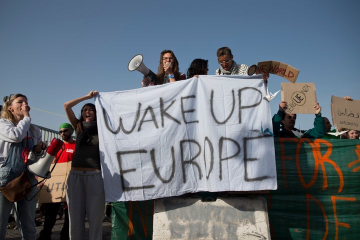 Migrants protesting against EU deportations